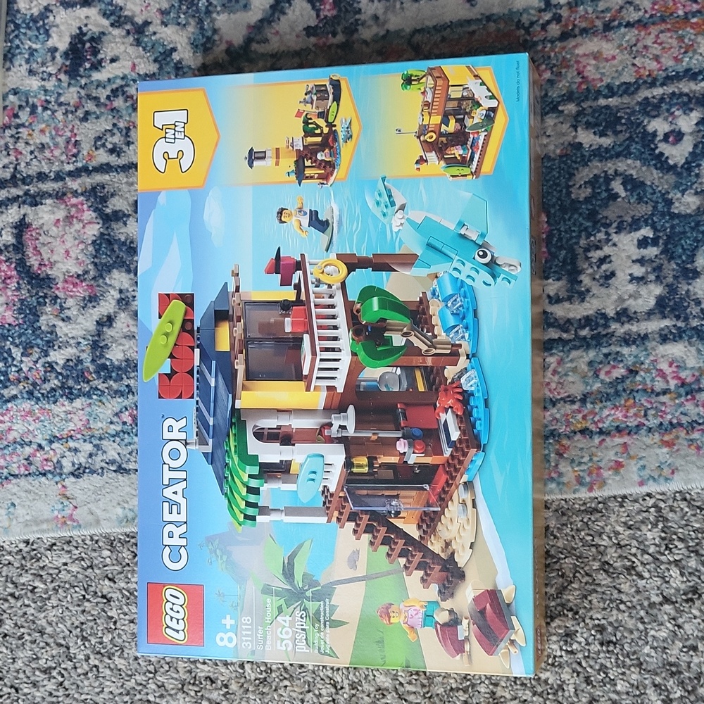 Lego Creator Surfer Beach house 3 in 1